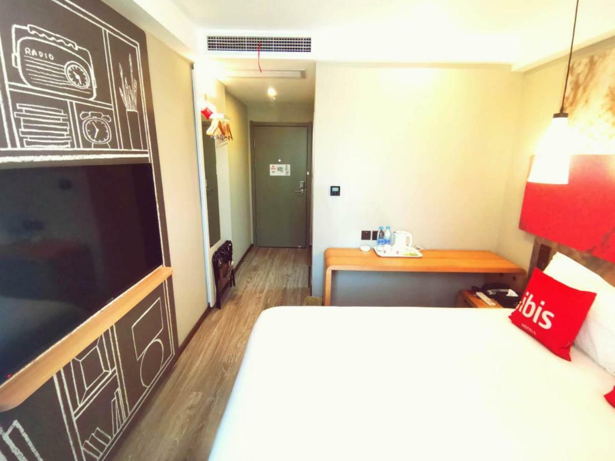 Ibis Tianjin Railway Station North Square Hotell Exteriör bild